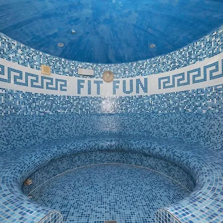 Fit Fun ホテル 3*