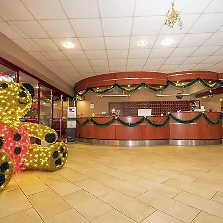 娱乐健身酒店 酒店