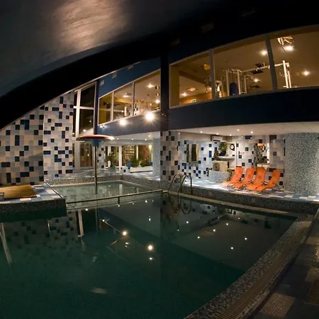 Fit Fun Hotel 3*